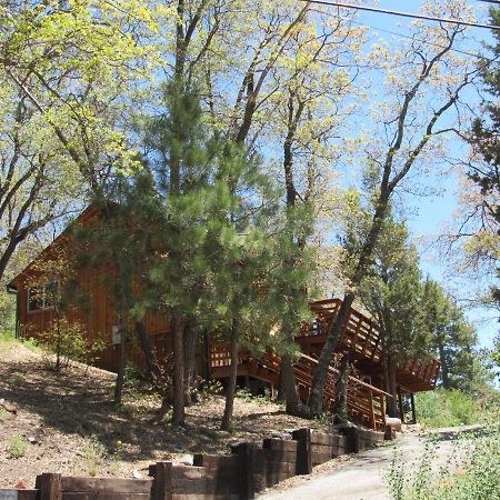 Hillside Hideaway -View Of Ski Slope From Charming Deck بيغ بير لاكي، سان بيرناردينو، كاليفورنيا المظهر الخارجي الصورة